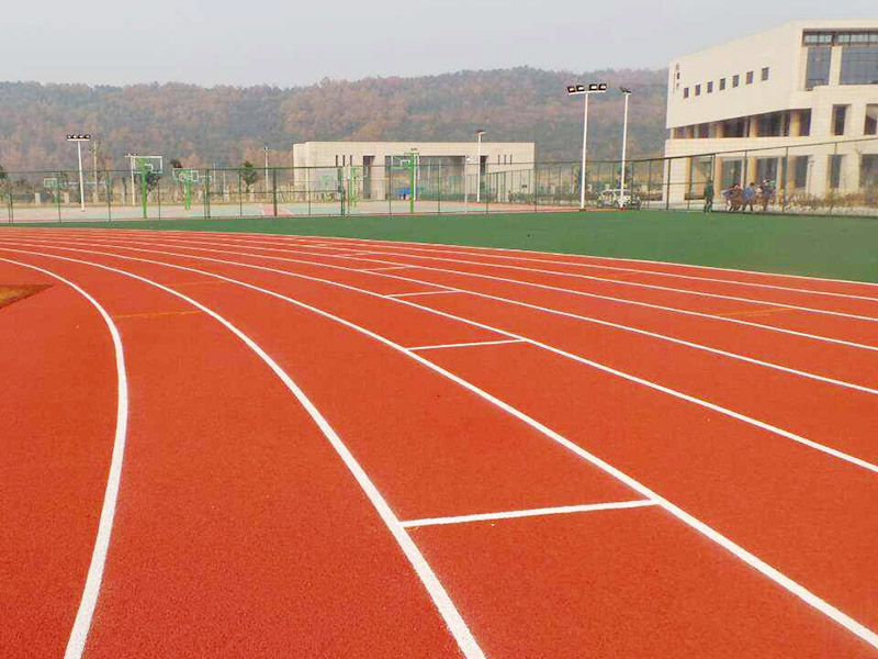 有毒塑胶跑道怎么判别？中医诊断方式