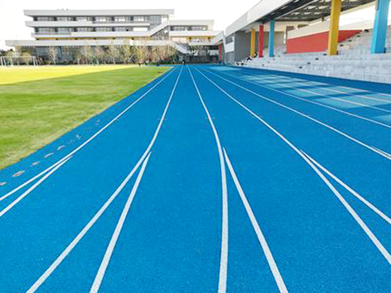 塑胶跑道的胶怎么洗？这些材料要保存