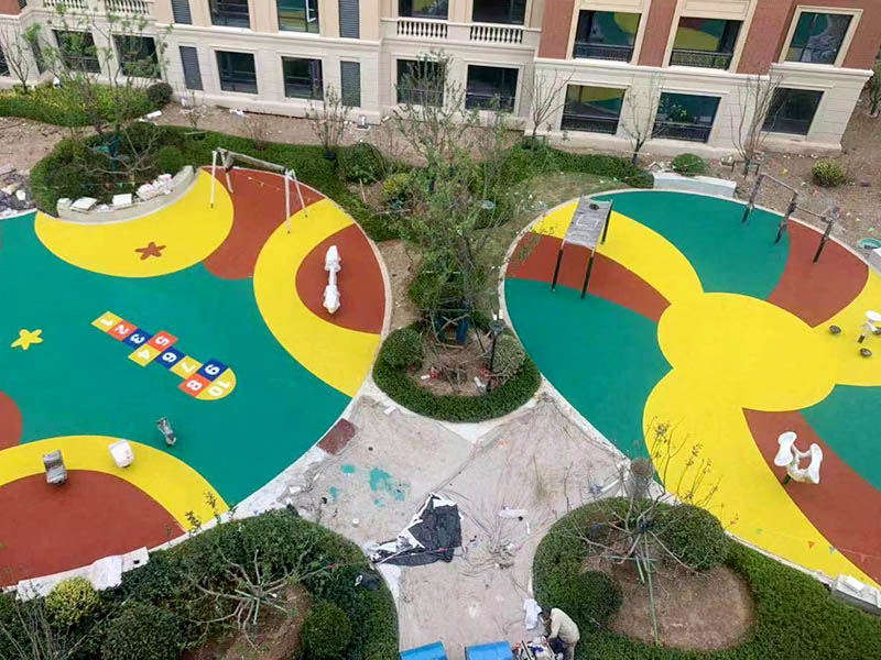 室外塑胶跑道多长？具体长度！